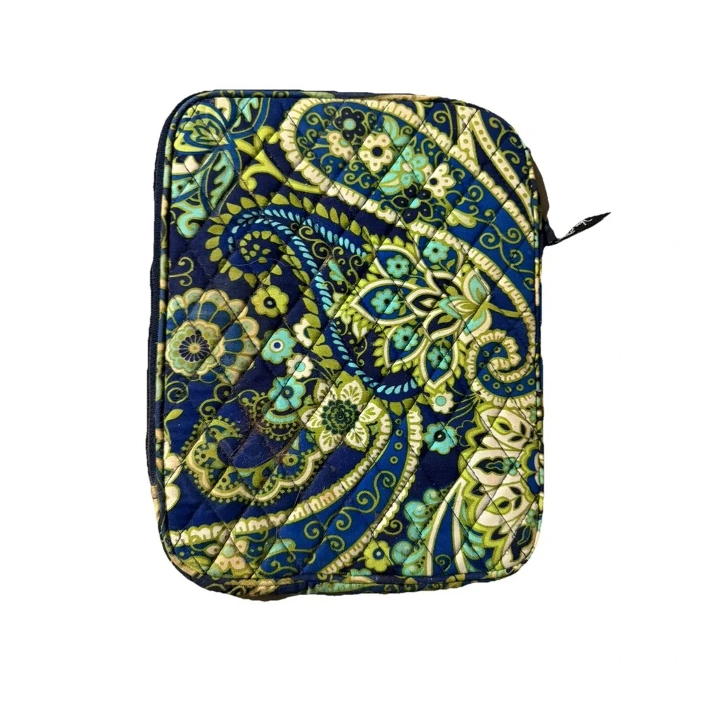 Vera Bradley iPad Case‎ Rhythm And Blues Print 11